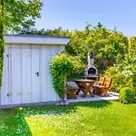 Apartment Unterm Dachläufer Eg Boltenhagen