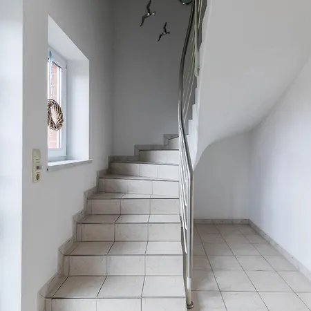 Apartment Unterm Dachläufer Eg Boltenhagen
